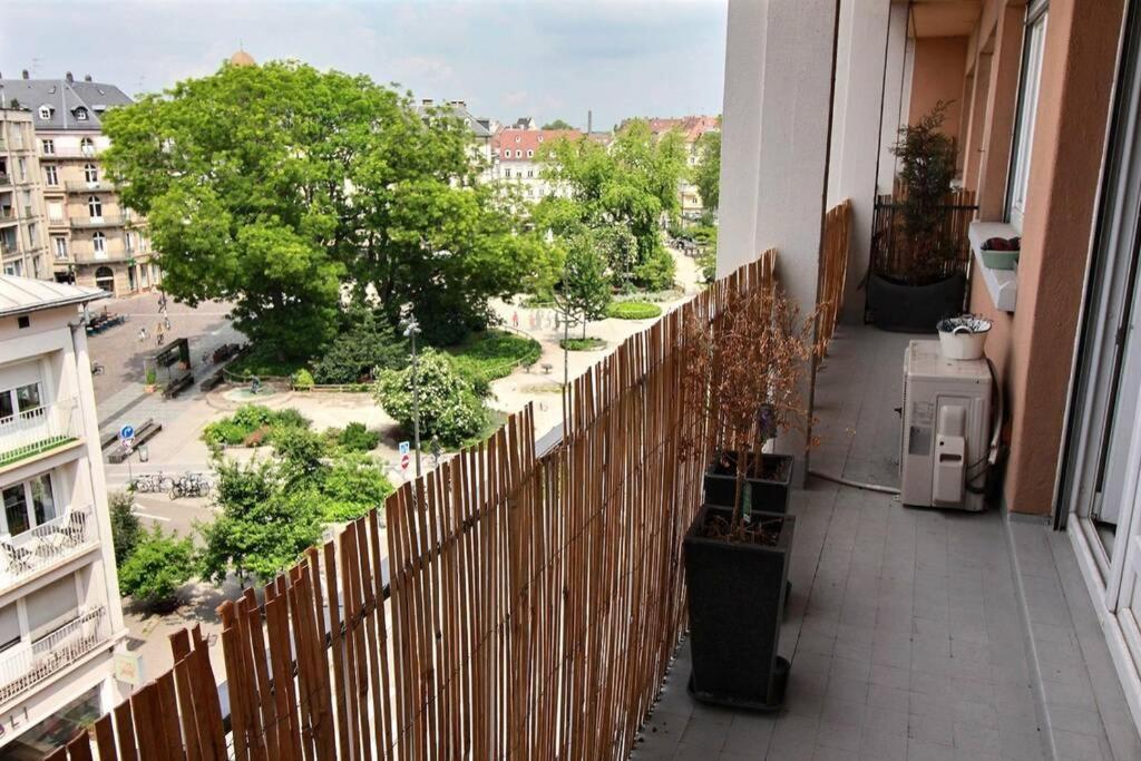 3 Pieces En Plein Centre De Strasbourg Apartment Luaran gambar